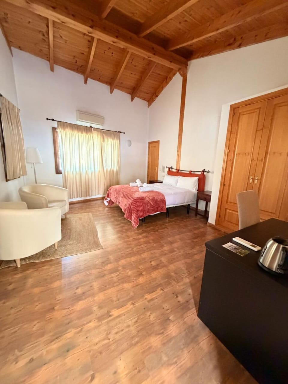 Centro Budista de Meditación Kadampa Bed and Breakfast in Community of Madrid