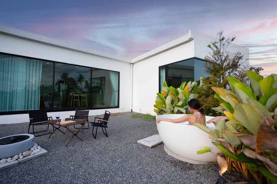 Hot Tub, Balcony/Terrace, Open Air Bath, Bath