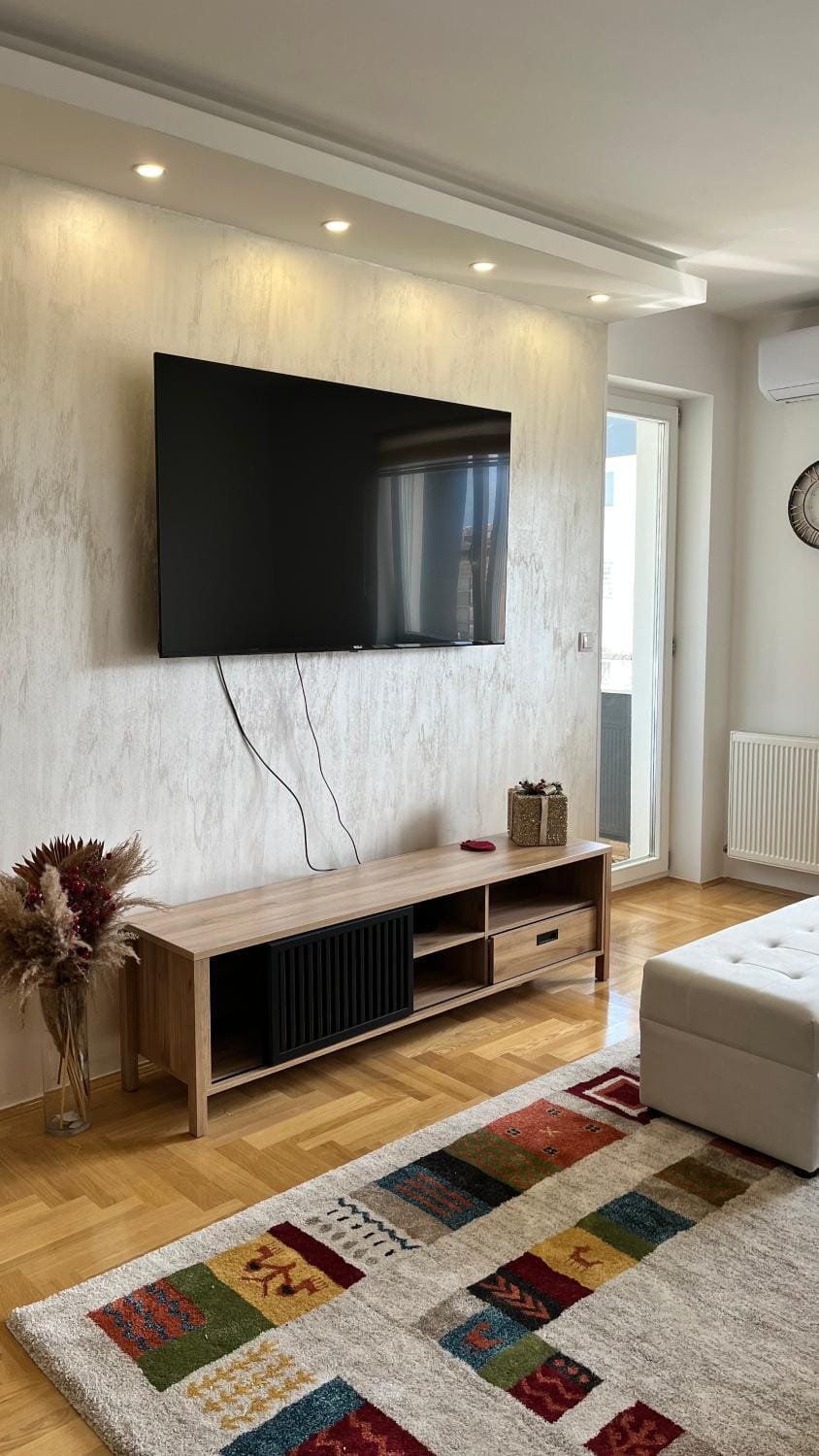 TV and multimedia, Living room