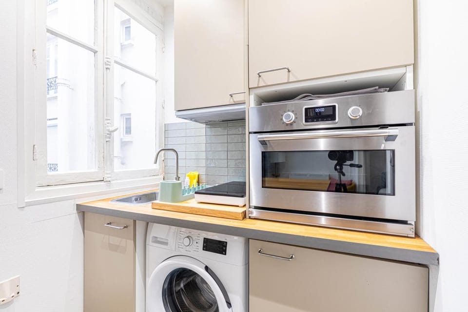 GuestReady - Peaceful Retreat in Batignolles Apartment in Paris