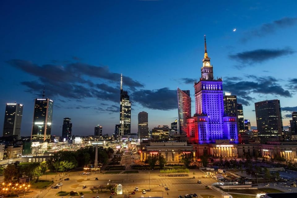 WLR Apartments - Chmielna II Apartment in Warsaw
