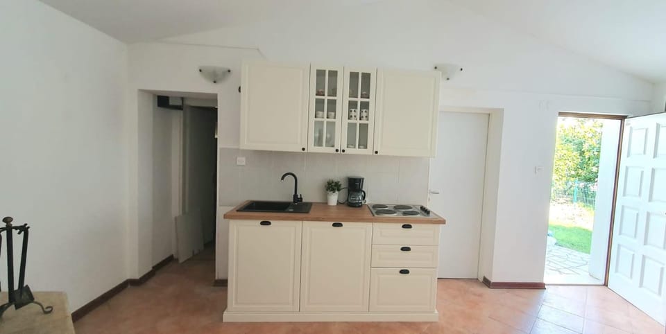 Kitchen or kitchenette, stove