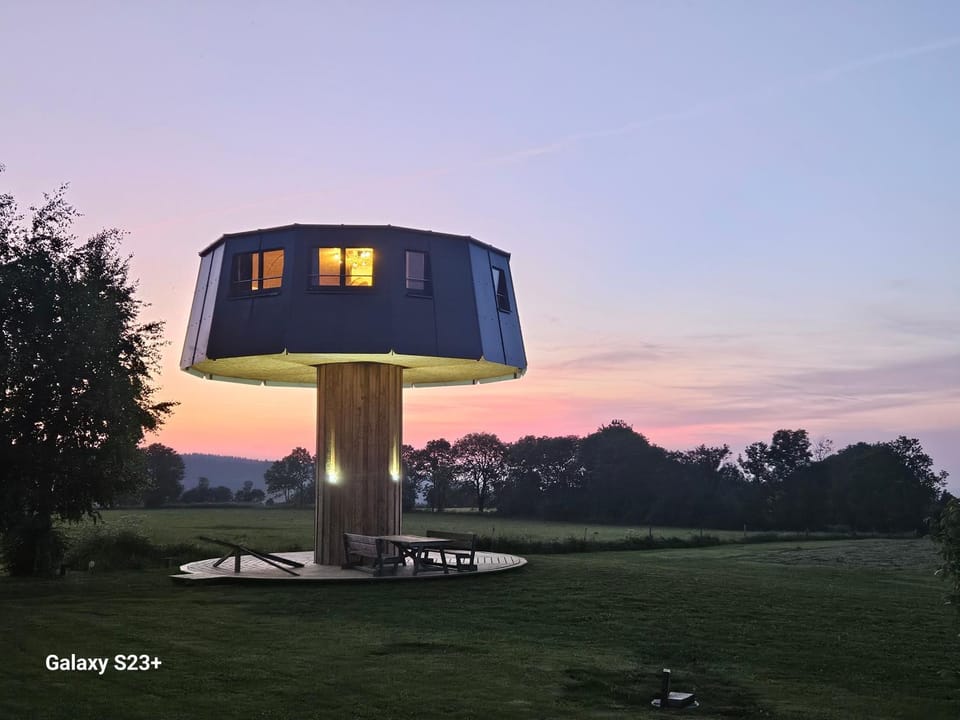 Property building, Sunset