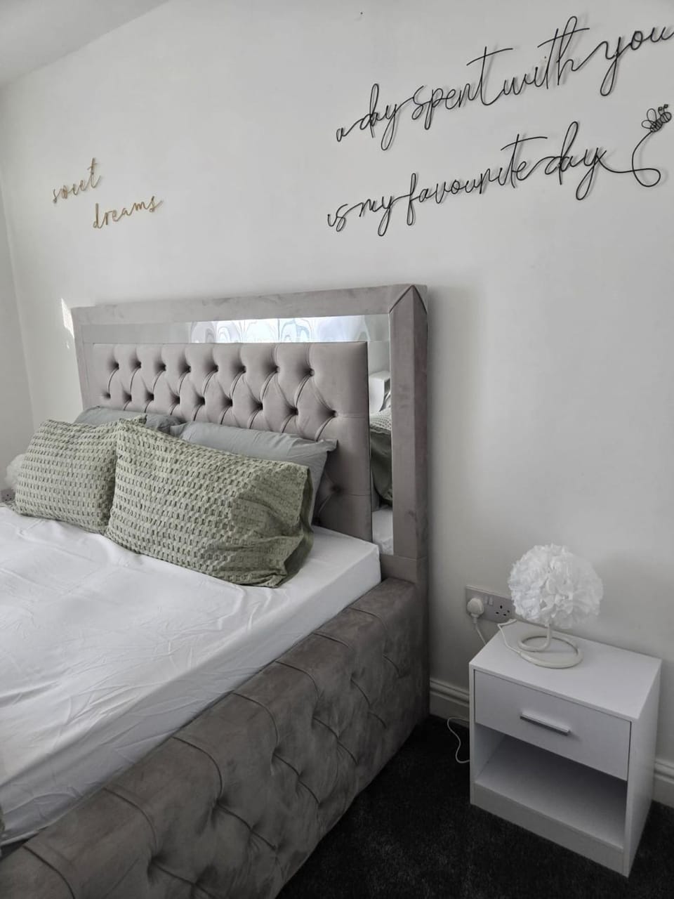 Bed, View (from property/room), Bedroom