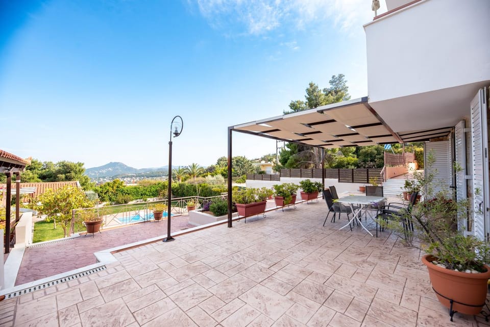 Artemis Riviera Near Athen's Airport By SEM Villa in East Attica Regional Unit, Greece