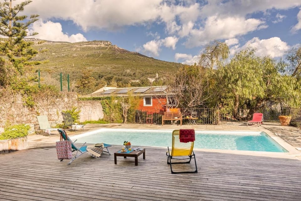 Patio, Mountain view, Swimming pool, sunbed