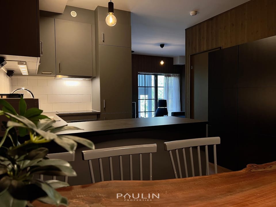 Lindvallen Ski Resort Pool and Padel - Sauna - 6 Guests Apartment in Sweden