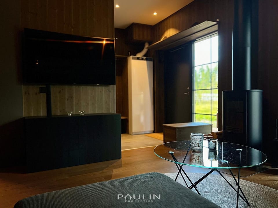 Lindvallen Ski Resort Pool and Padel - Sauna - 6 Guests Apartment in Sweden