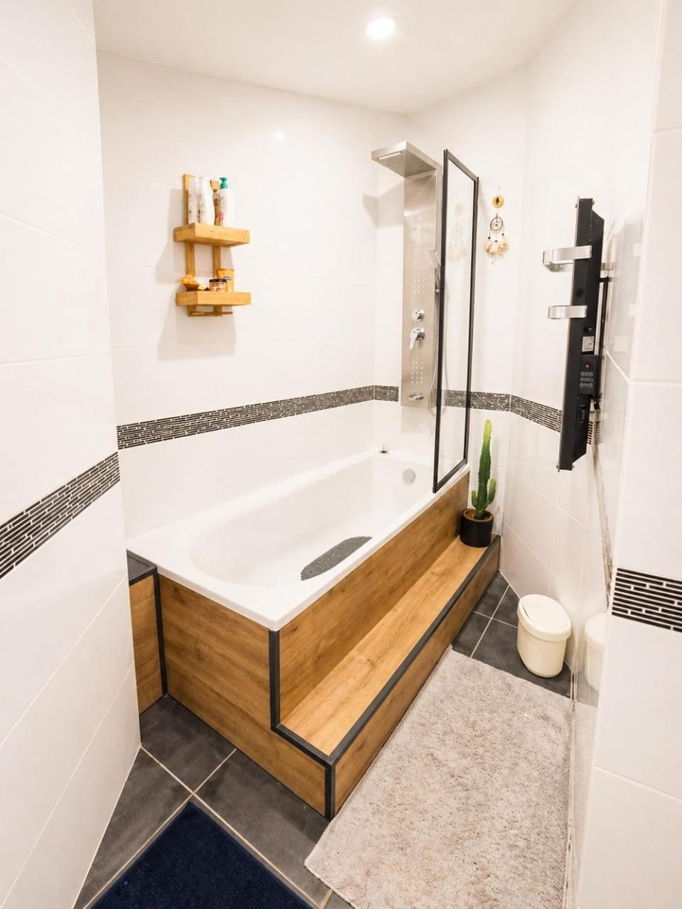 Maison cosy en plein centre de 7 personnes et 1 bébé avec patio Apartment in Saint-Flour