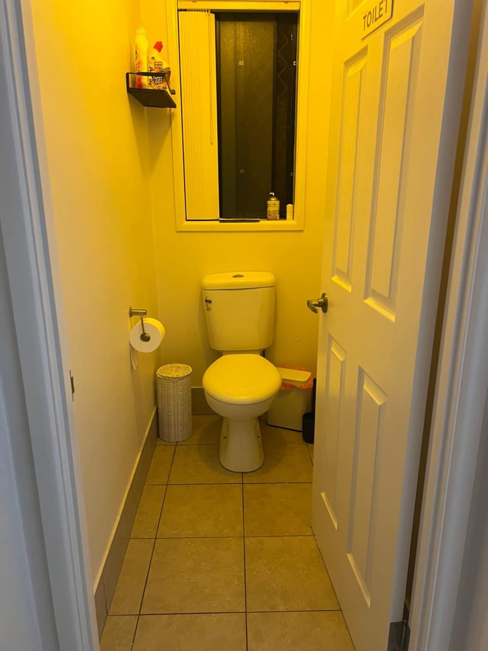 Toilet