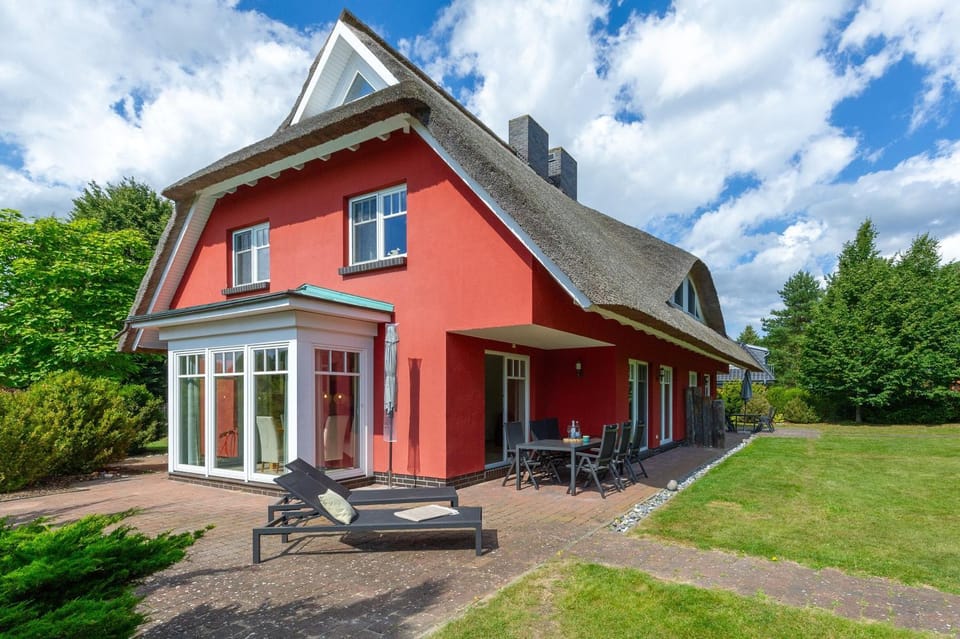 Property building, Balcony/Terrace