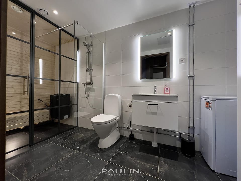 Lindvallen Ski Resort Pool and Padel - Sauna - 6 Guests Apartment in Sweden
