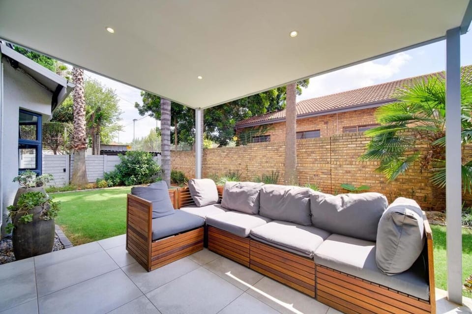 Patio, Garden