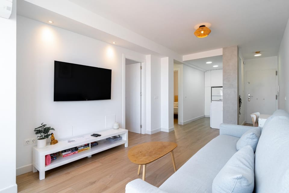 Communal lounge/ TV room, Living room