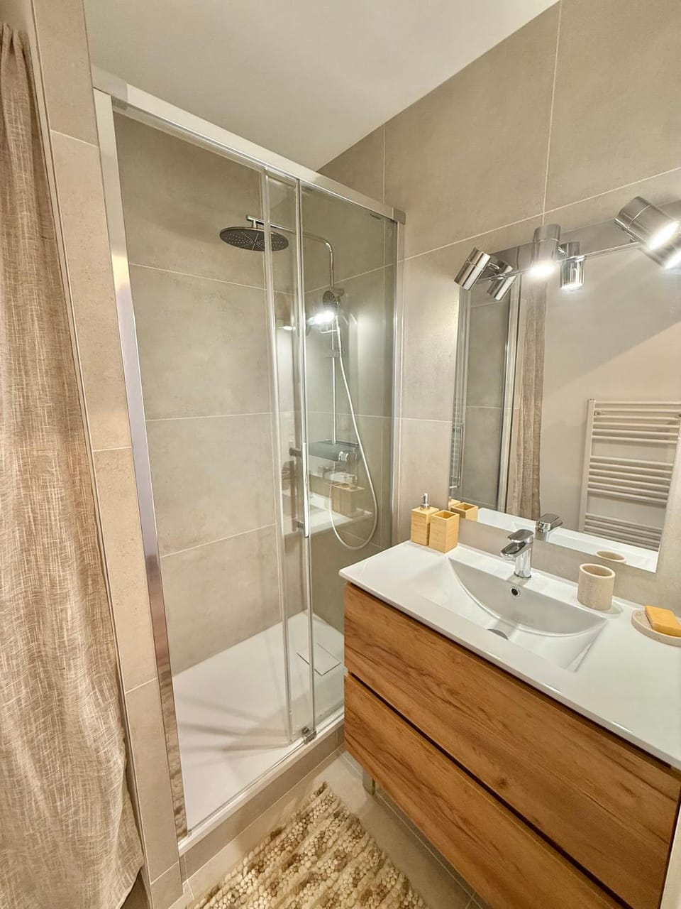 Shower, Bathroom
