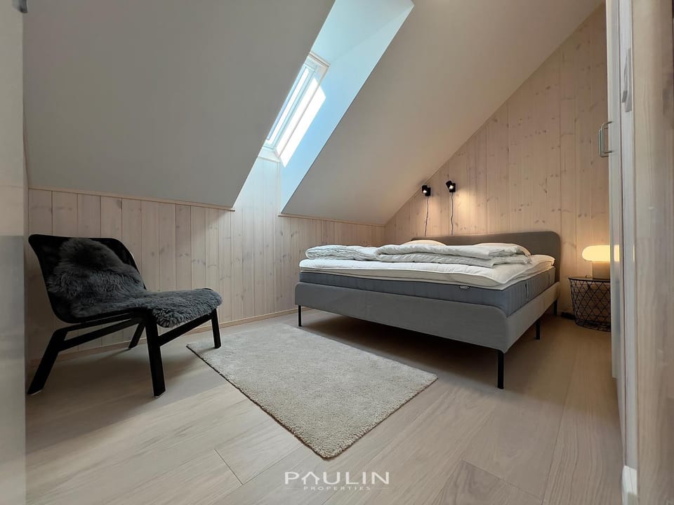 Lindvallen Ski Resort Pool and Padel - Sauna - 6 Guests Apartment in Sweden