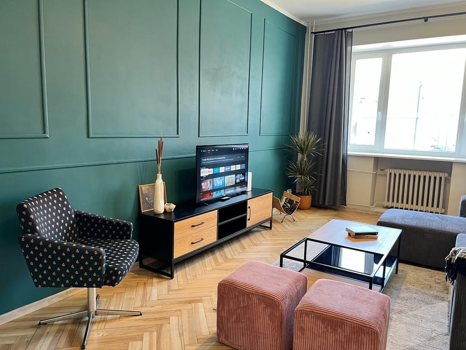 TV and multimedia, Living room