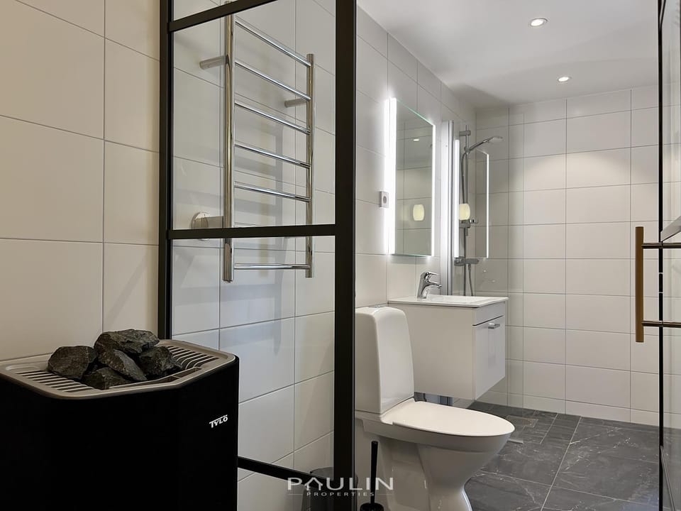 Lindvallen Ski Resort Pool and Padel - Sauna - 6 Guests Apartment in Sweden