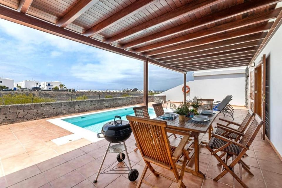 BBQ facilities, Balcony/Terrace