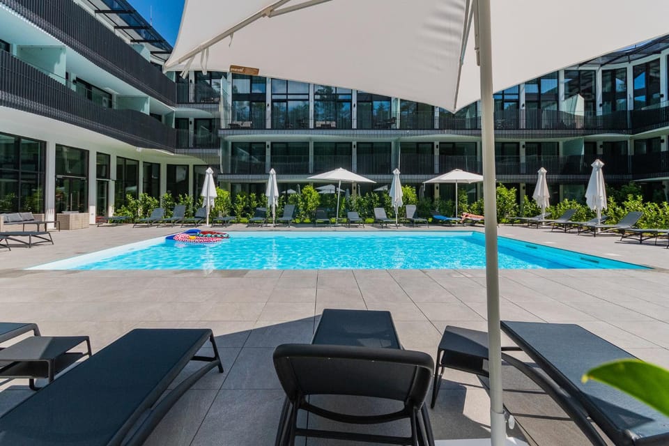 Property building, Pool view