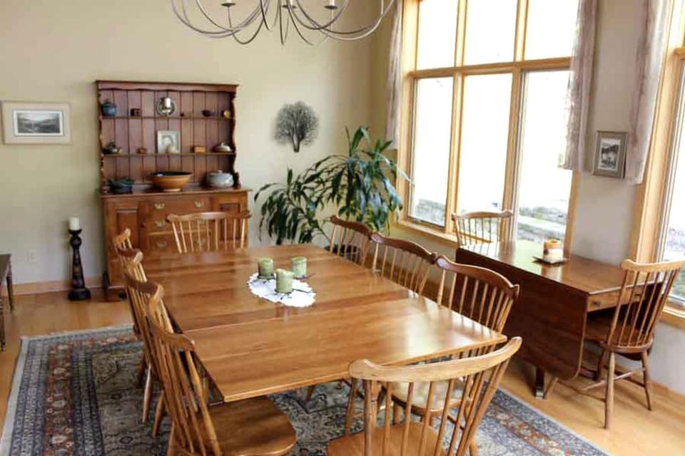 Sunny Suite Rental with Amazing Views near Ithaca, New York House in Seneca Lake