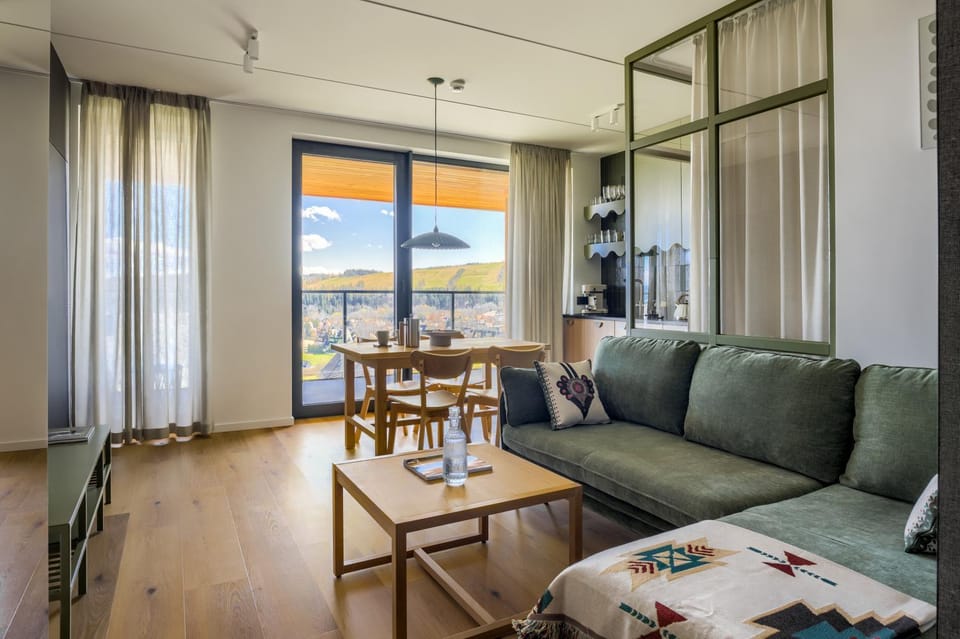 View (from property/room), Balcony/Terrace, Living room, Seating area, Dining area