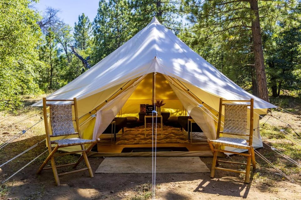 Pioneering Pet-Friendly Glamping: Mt. Laguna's Original Nature Lovers' Retreat Luxury tent in Mount Laguna