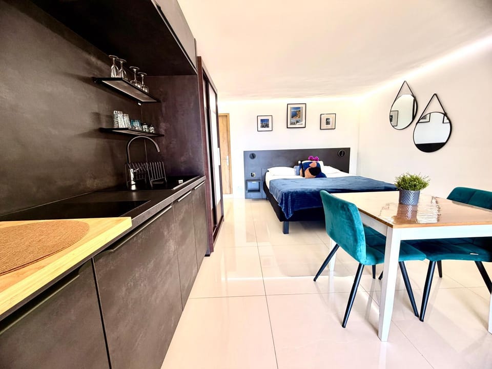 Villa Grand Baie Apartment in Saint-Raphael