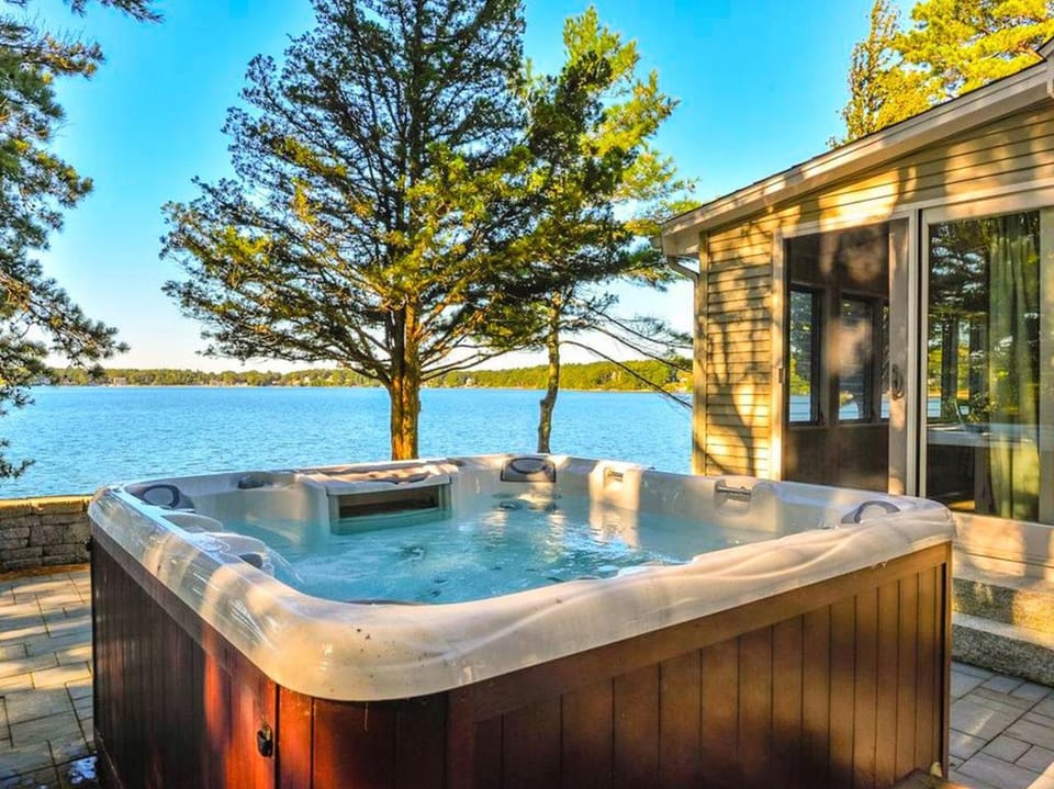 Hot Tub
