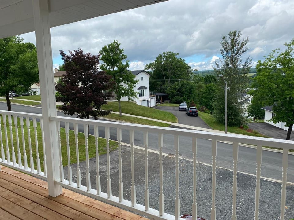 Neighbourhood, View (from property/room), Balcony/Terrace, Street view