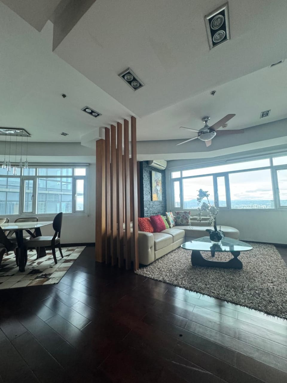 4 Bedroom Luxury Condo in Ortigas Apartment hotel in Pasig