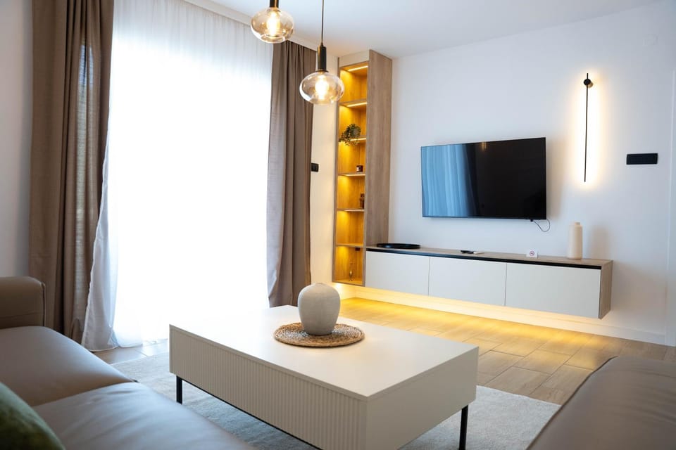 TV and multimedia, Living room
