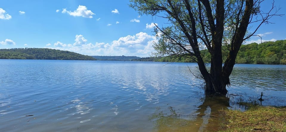 Nearby landmark, Spring, Natural landscape
