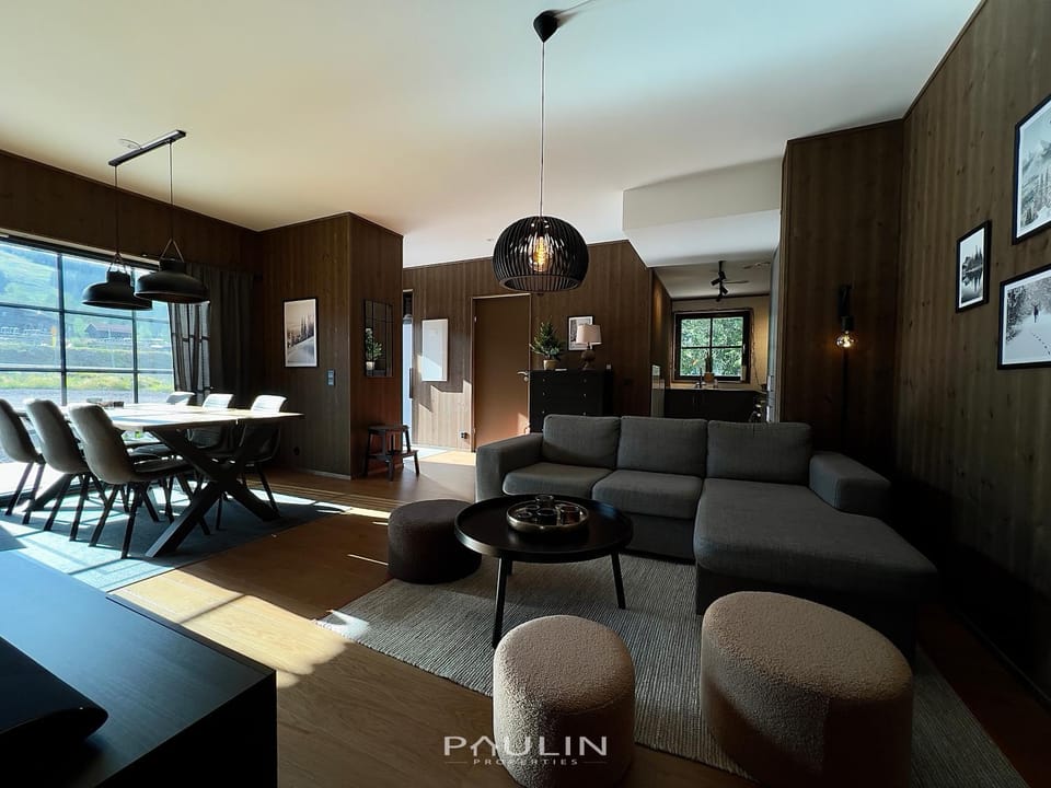 Lindvallen Ski Resort Pool and Padel - Sauna - 6 Guests - Pet Friendly Apartment in Sweden