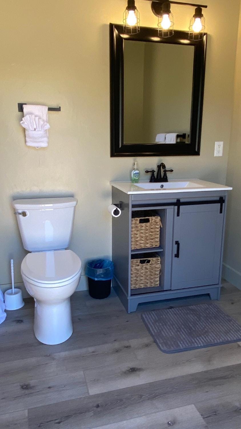Toilet, Bathroom