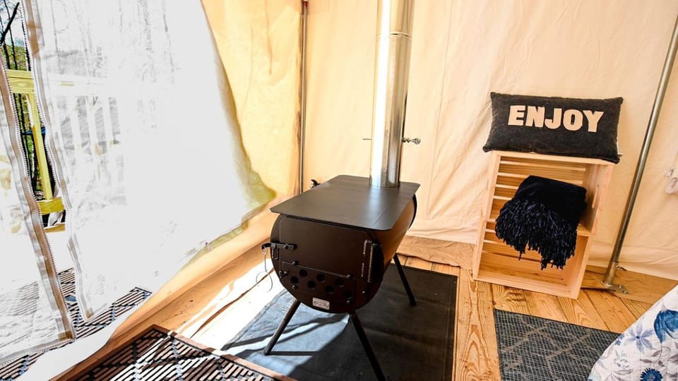 Luxurious Safari Tent in Cooperstown, NY - Perfect Glamping Spot for a Romantic Getaway Luxury tent in New York