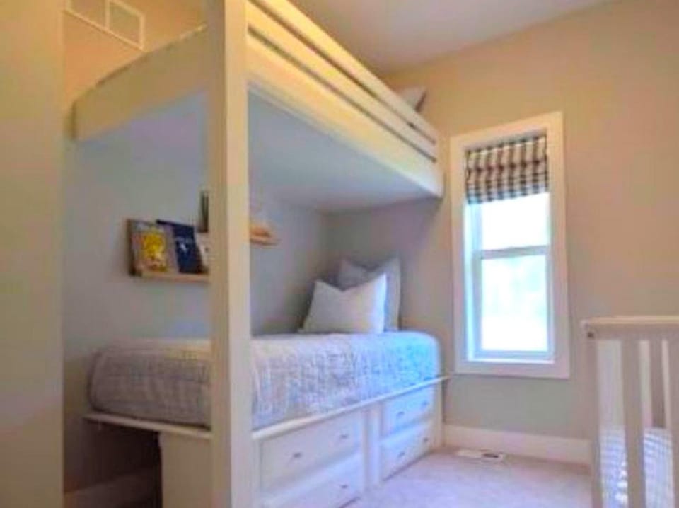 bunk bed
