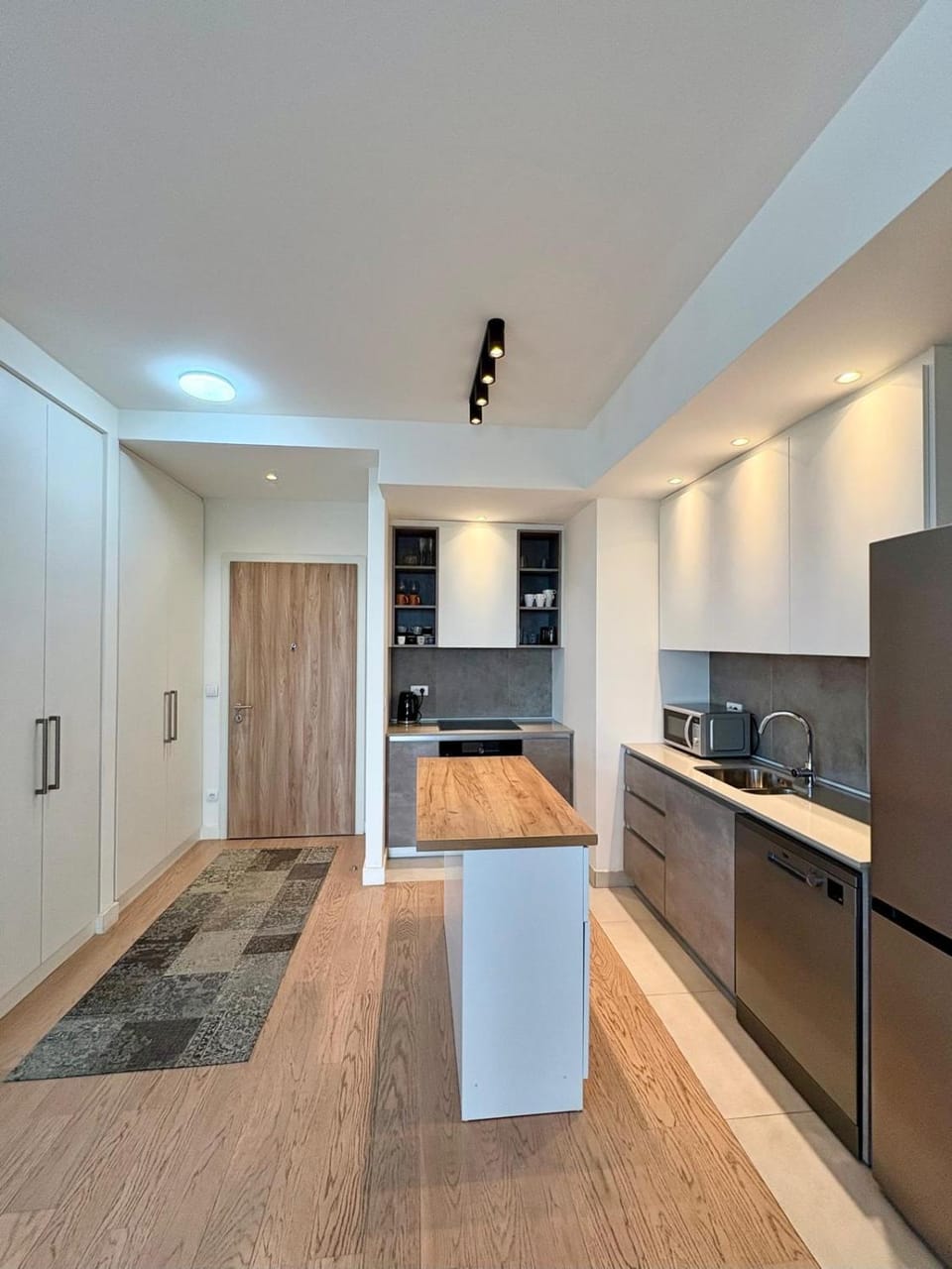 BW Aqua Waterside Sandy Apartment in Belgrade