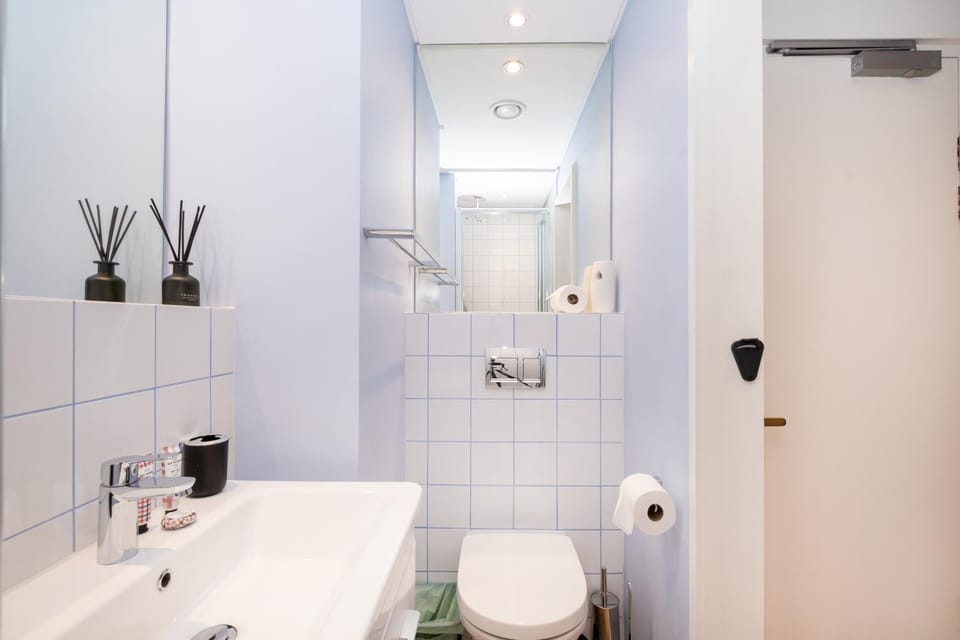 Toilet, Bathroom