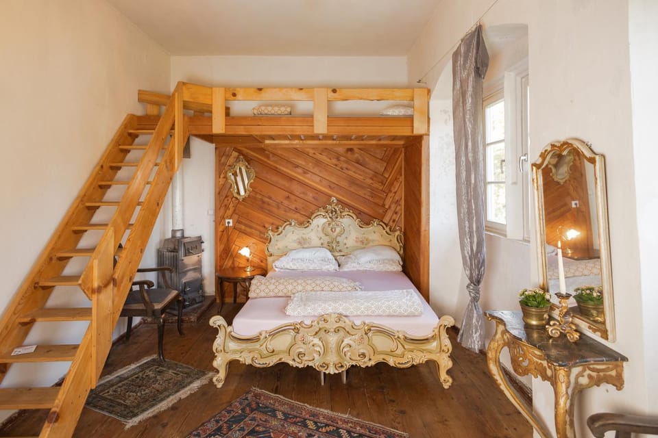 Bed, Bedroom, bunk bed