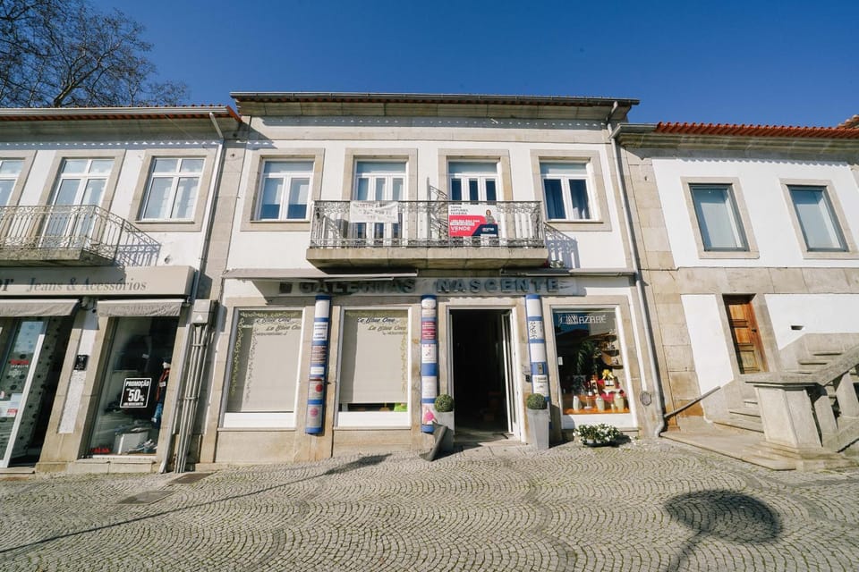 Alojamento Galerias Nascentes Bed and Breakfast in Vila Real District