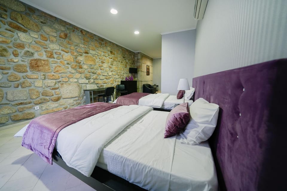 Alojamento Galerias Nascentes Bed and Breakfast in Vila Real District