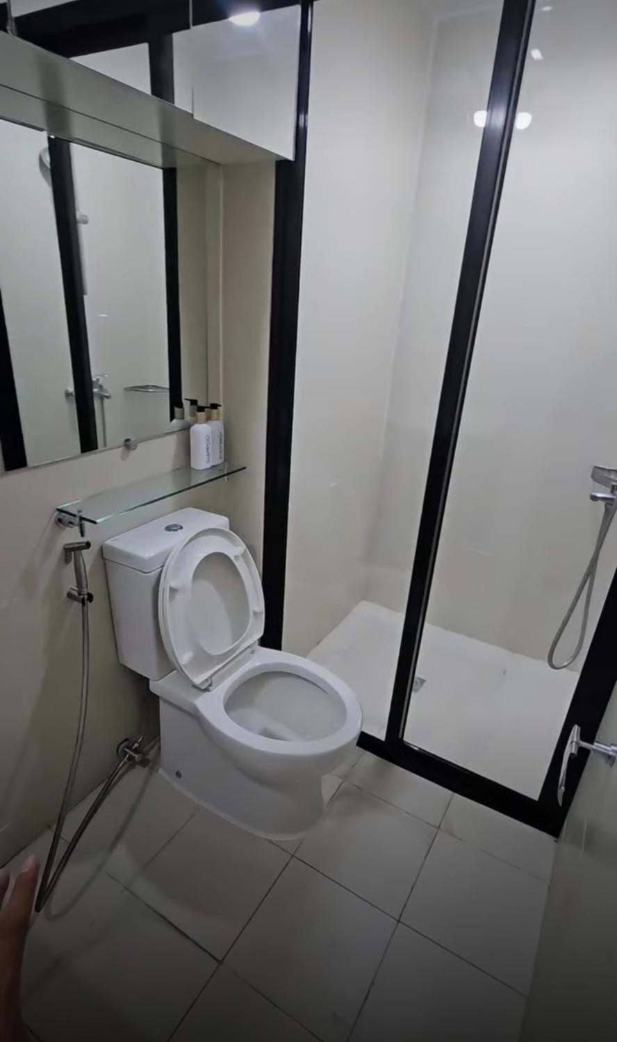 Shower, Toilet, Bathroom