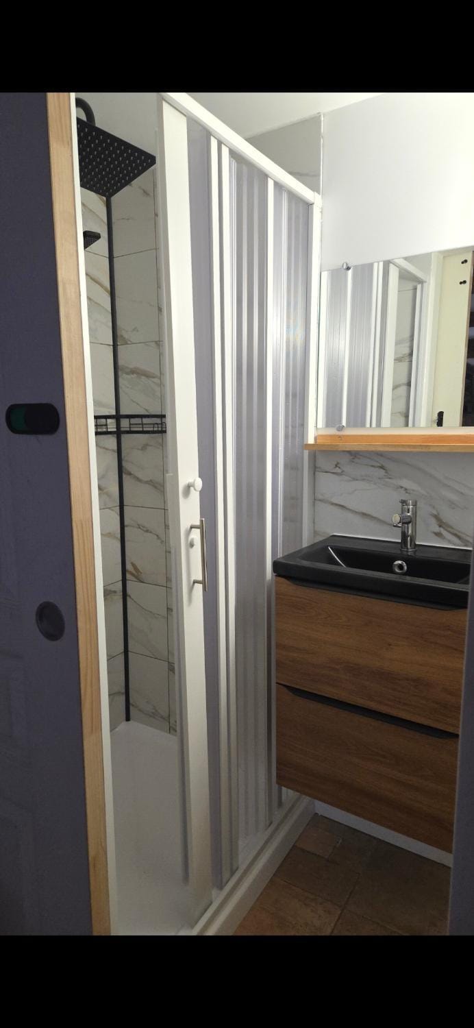 Mas de Chalvagne Gite confortable pour 5 personnes House in Provence-Alpes-Côte d'Azur