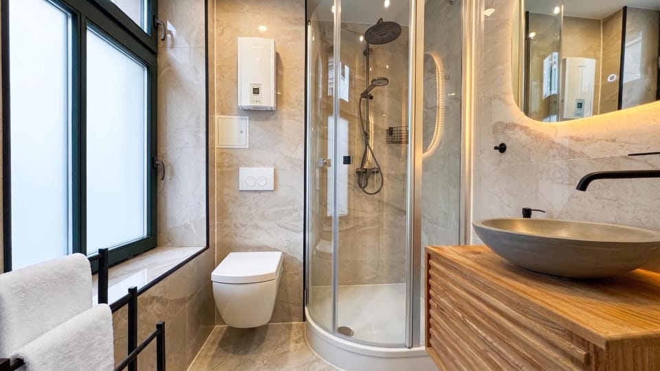 Shower, Bathroom