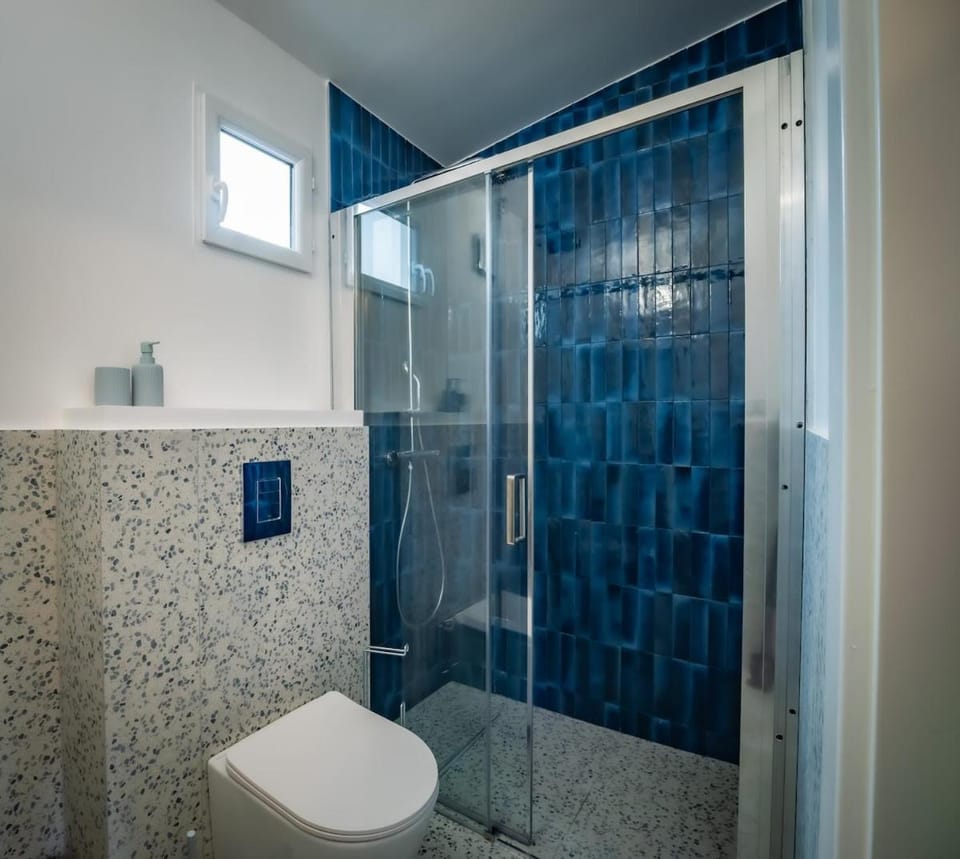 #402 Heart of Vieil Antibes - Place Nationale-High-End Newly Renovated & Furnished Appartment Apartment in Antibes