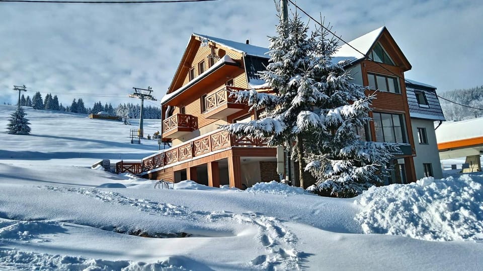 Property building, Winter