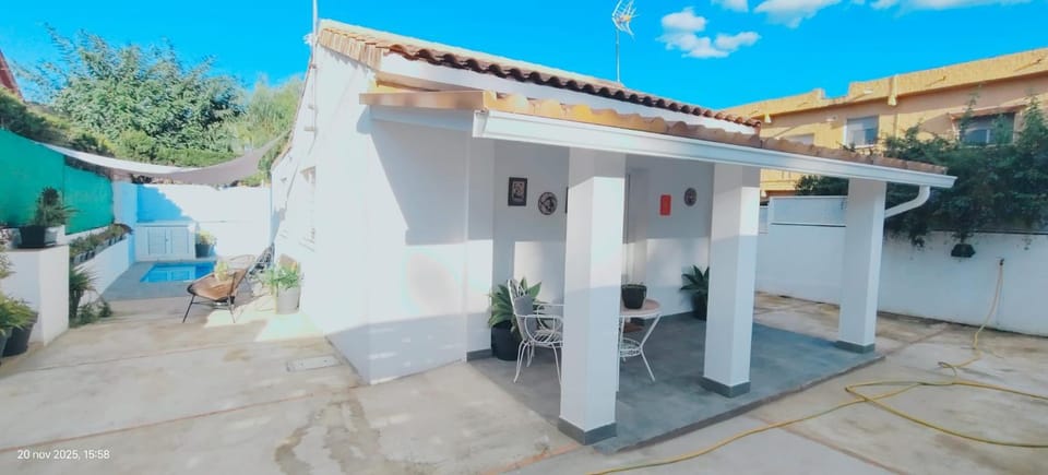 Property building, Area and facilities