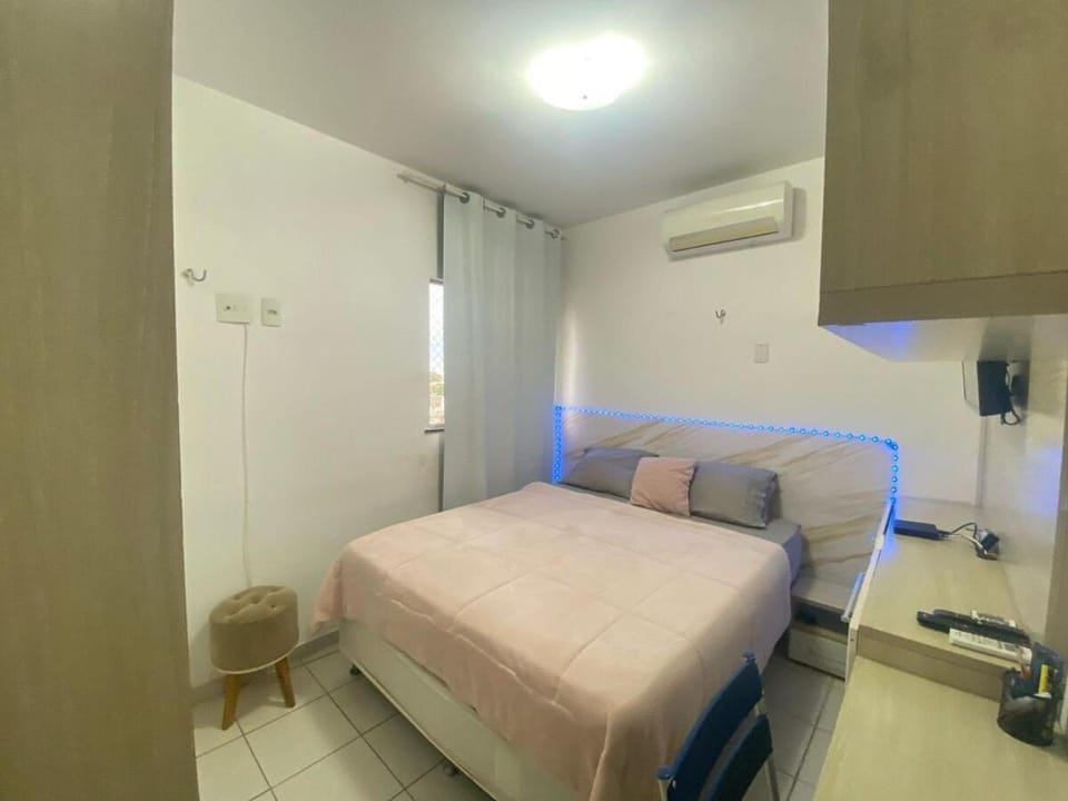 Bed, Photo of the whole room, Bedroom, air conditioner