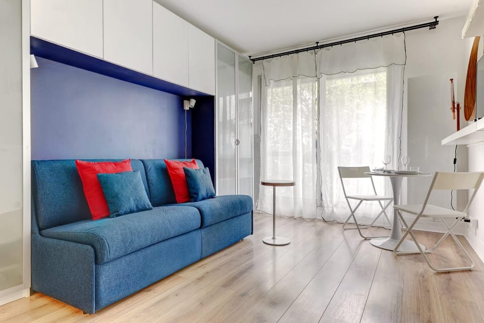 BM-2Person cosy avec terrasse Apartment in Paris
